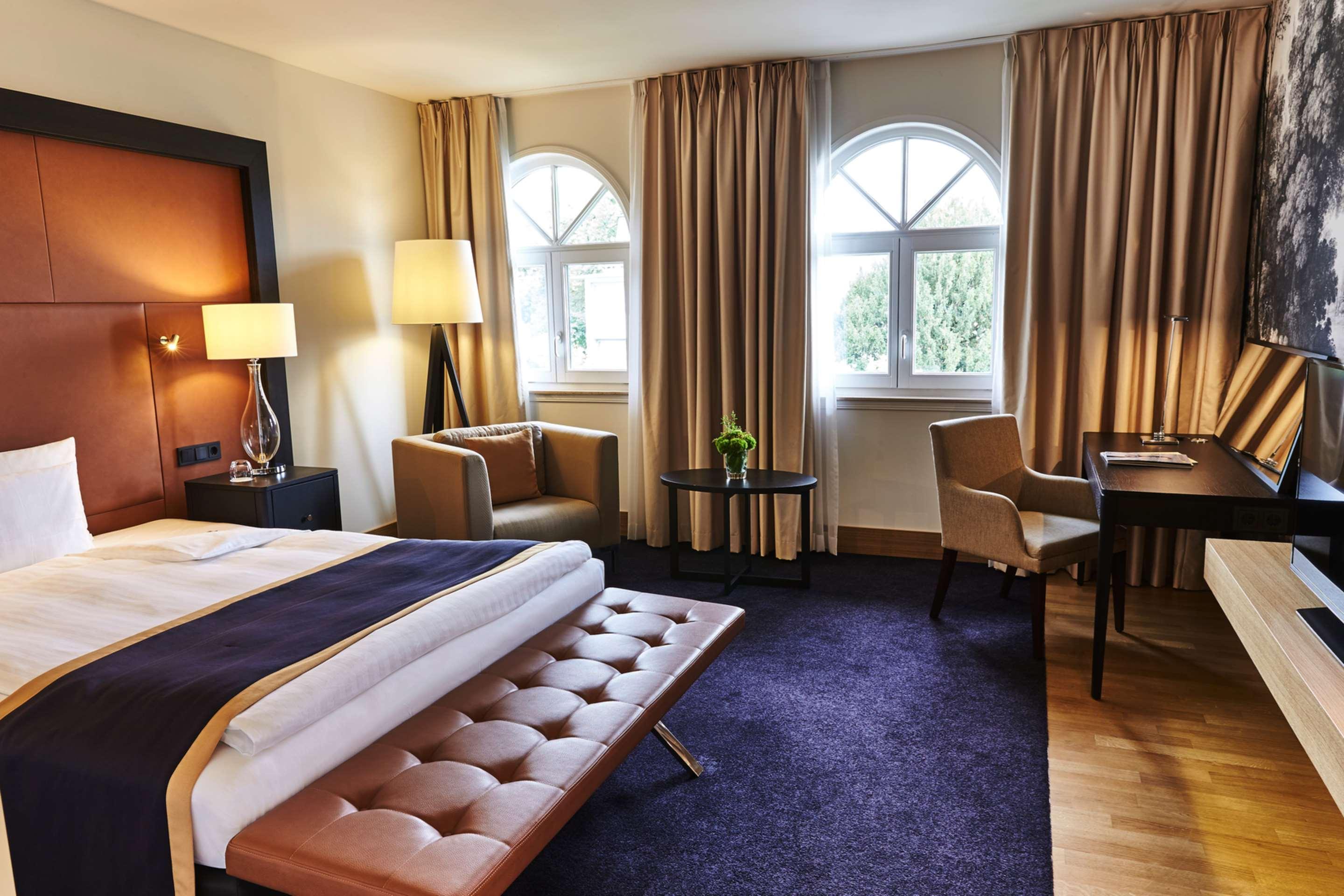 Steigenberger Hotel Bad Homburg Bad Homburg vor der Hoehe Exterior photo A room at the Hotel de la Paix