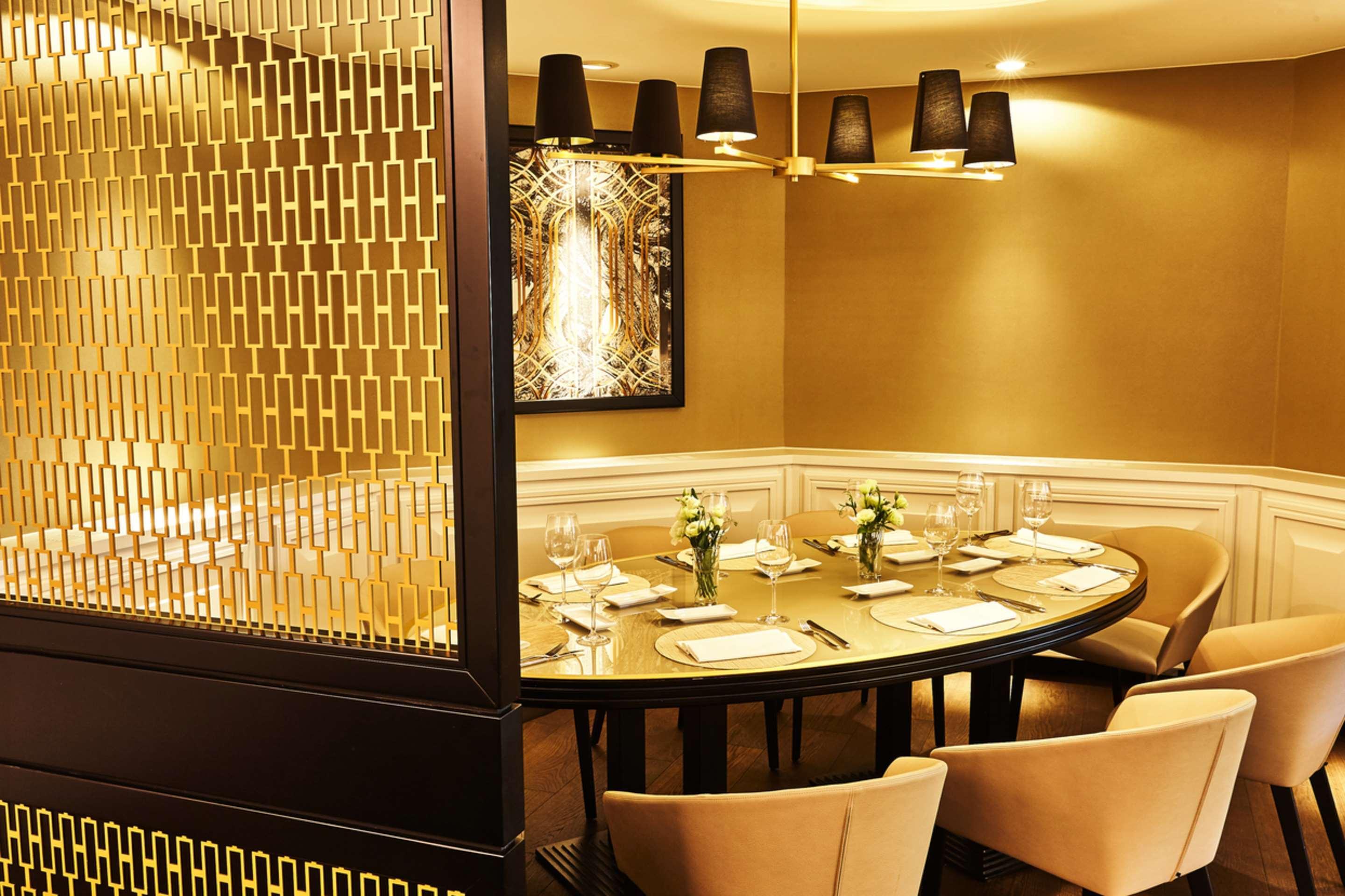 Steigenberger Hotel Bad Homburg Bad Homburg vor der Hoehe Exterior photo Private dining room at the restaurant