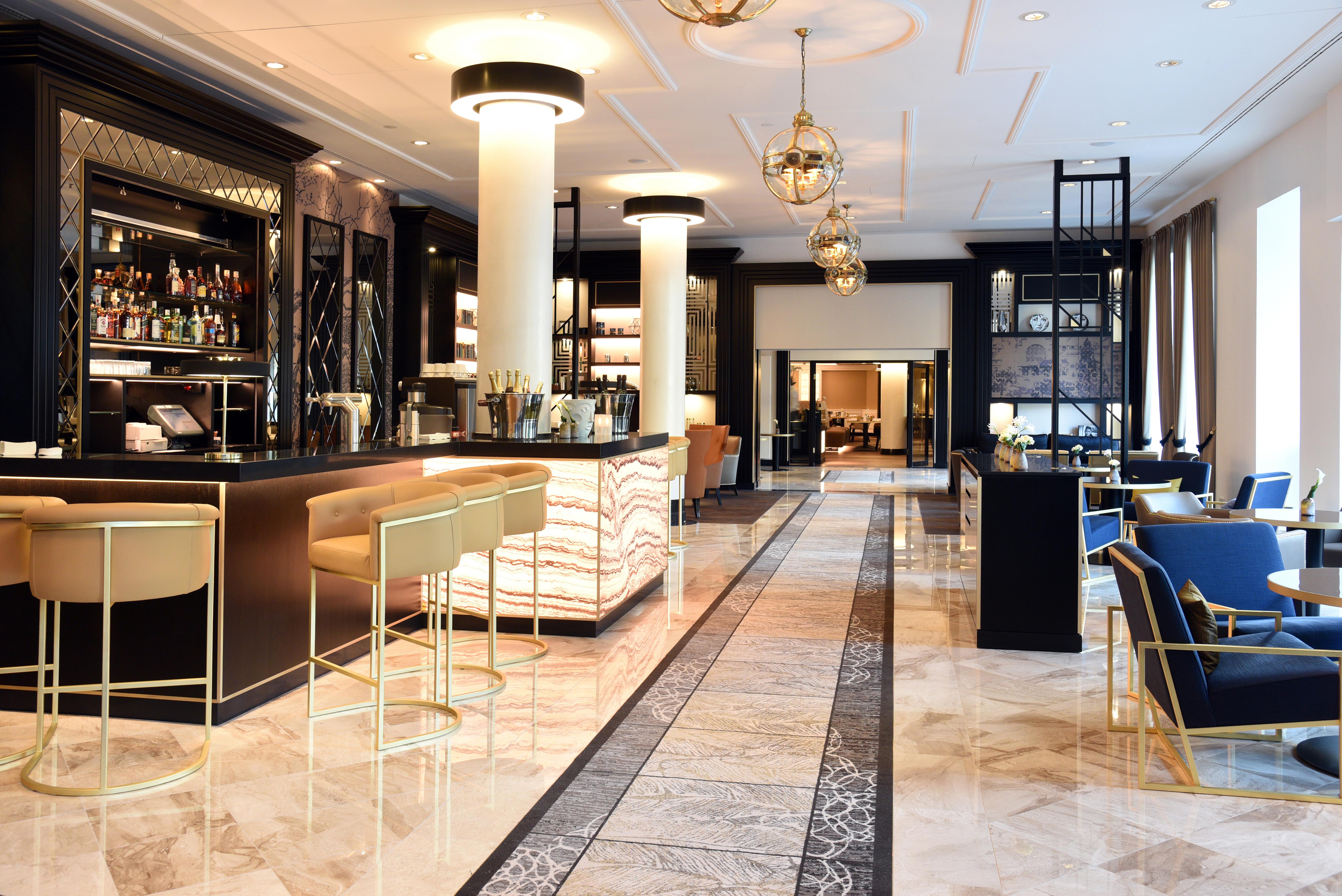 Steigenberger Hotel Bad Homburg Bad Homburg vor der Hoehe Exterior photo The Bar